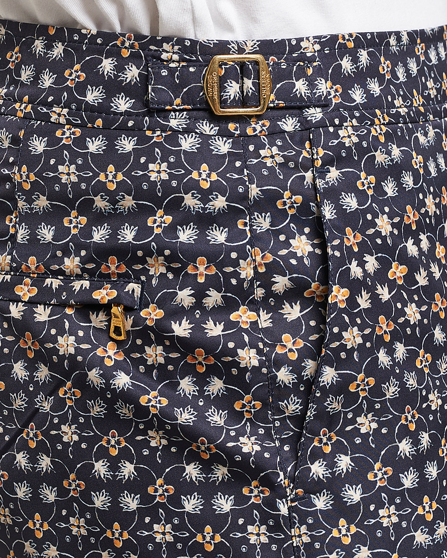 Herren | Badehosen | Orlebar Brown | Bulldog Fiore Printed Swim Shorts Night Iris