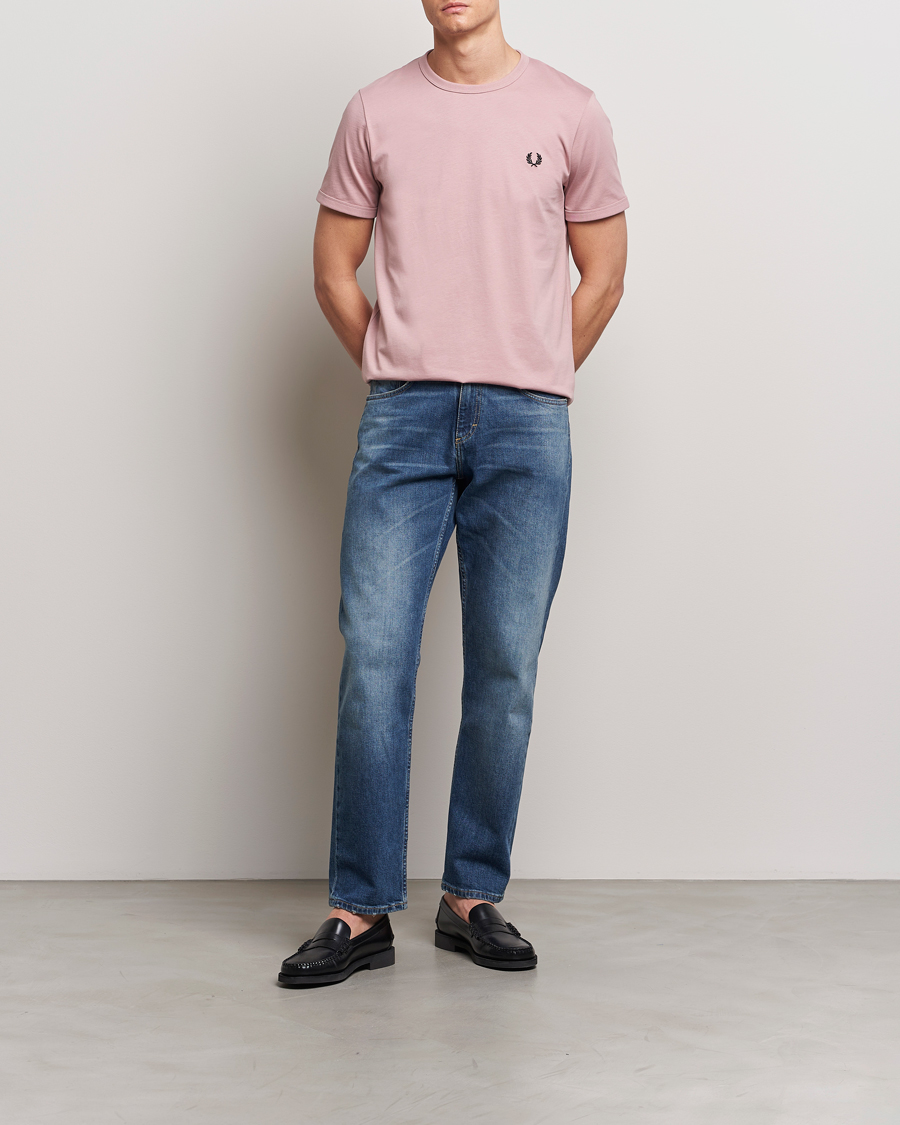 Herren | T-Shirts | Fred Perry | Ringer T-Shirt Dusty Rose Pink
