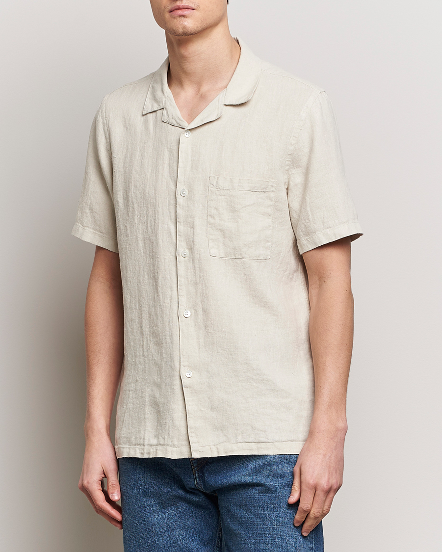 Men | Shirts | A Day\'s March | Yamu Short Sleeve Linen Shirt Sand