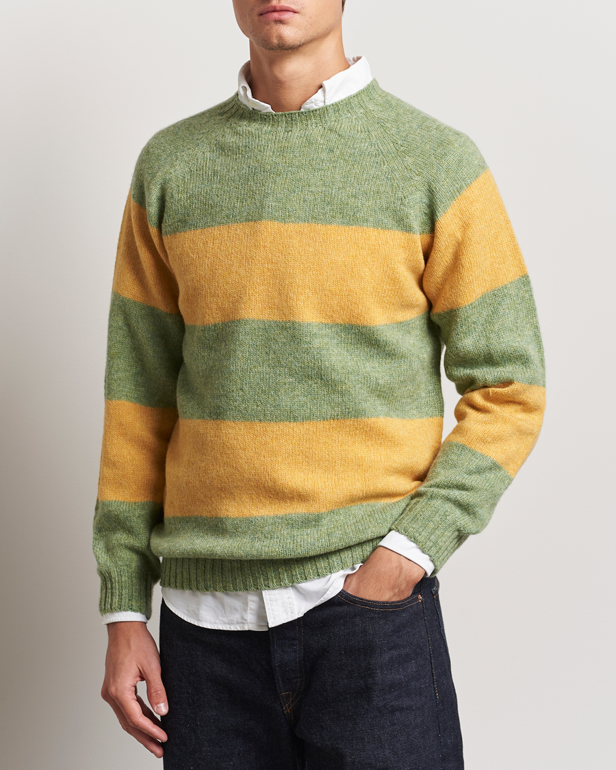 Herren | Pullover | Harley Of Scotland | Block Stripe Lambswool Crewneck Yellow/Green