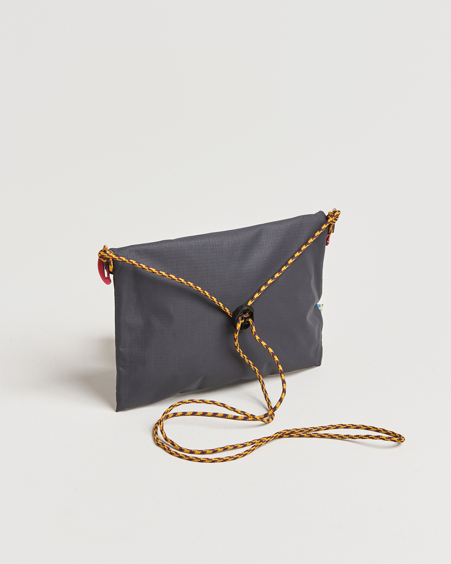 Herren | Klättermusen Hrid 1,5L Accessory Bag Raven | Klättermusen | Hrid 1,5L Accessory Bag Raven