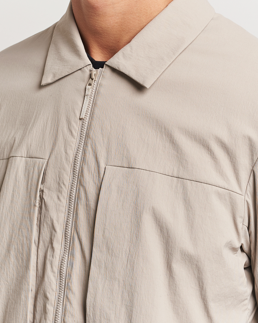 Herren | Jacken | Arc'teryx Veilance | Mionn Insulated Shirt Jacket Rune