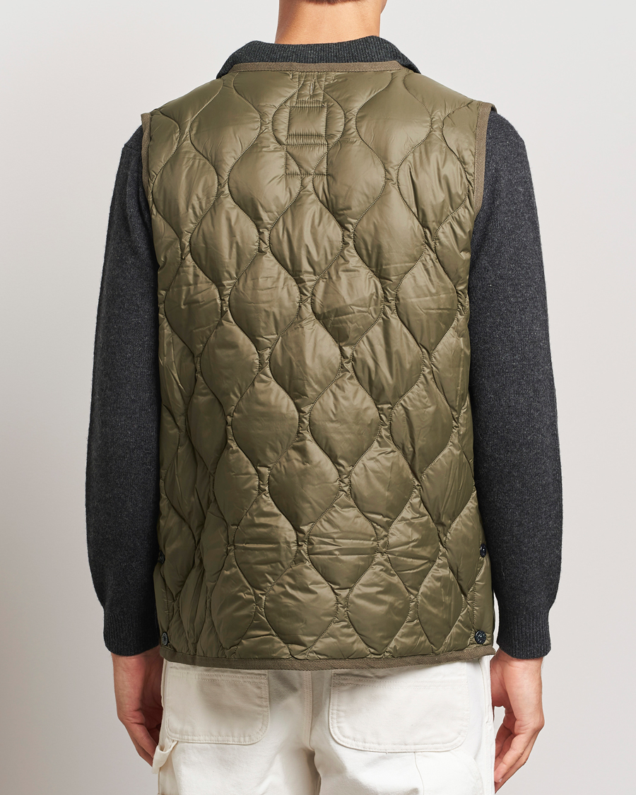 Herren | Jacken | TAION | Military Crew Neck Down Vest Dark Olive