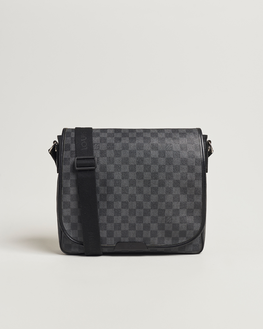 Herren | Louis Vuitton Pre-Owned Daniel MM Shoulder Bag Damier Graphite | Louis Vuitton Pre-Owned | Daniel MM Shoulder Bag Damier Graphite