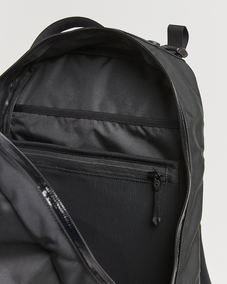Herren | Arc'teryx Arro 22L Backpack Black | Arc'teryx | Arro 22L Backpack Black
