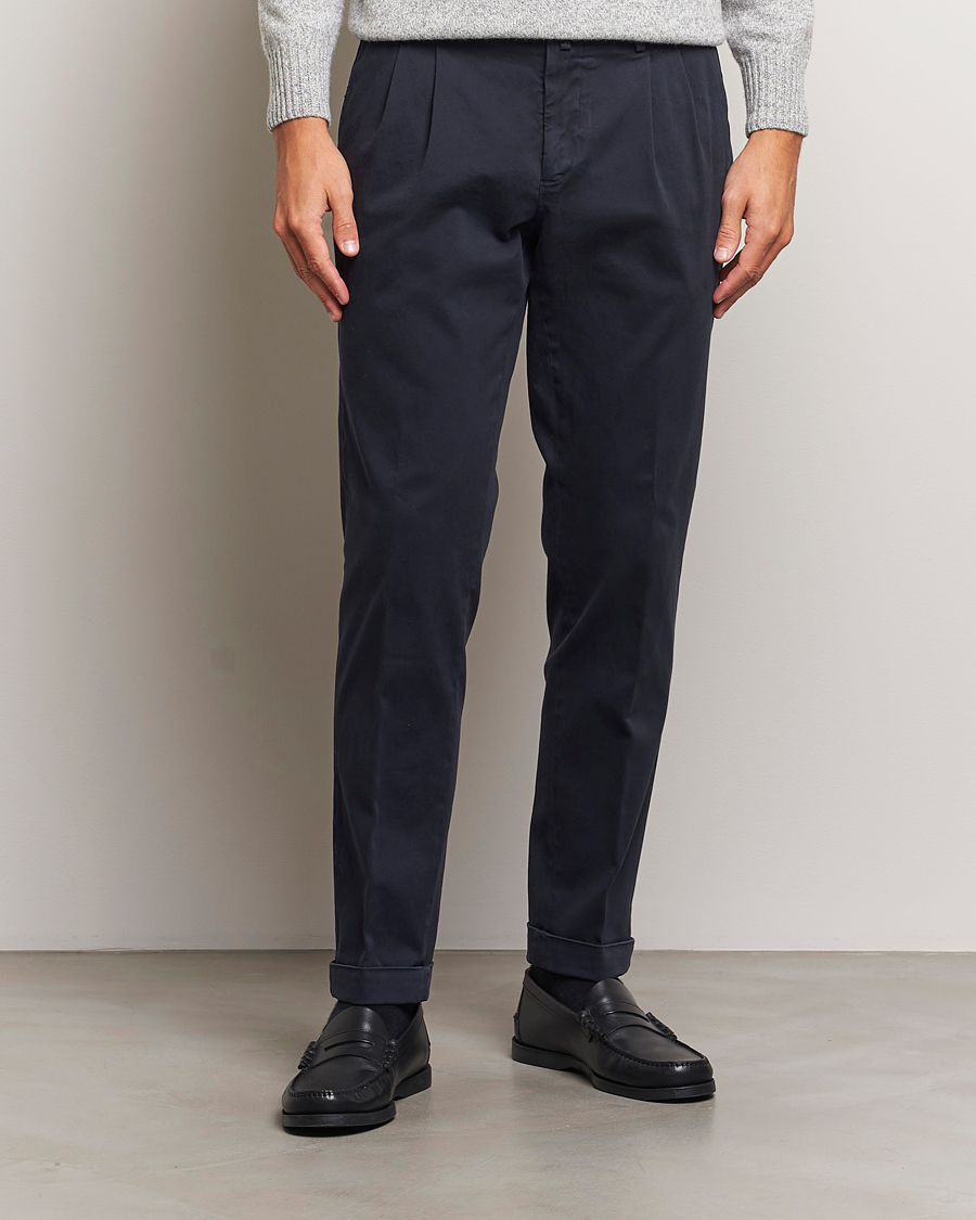 Herren | Hosen | Briglia 1949 | Easy Fit Pleated Cotton Stretch Chino Navy