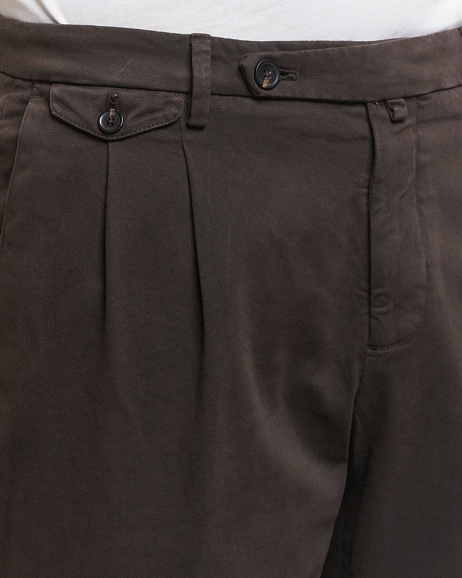 Herren | Hosen | Briglia 1949 | Easy Fit Pleated Cotton Stretch Chino Dark Brown