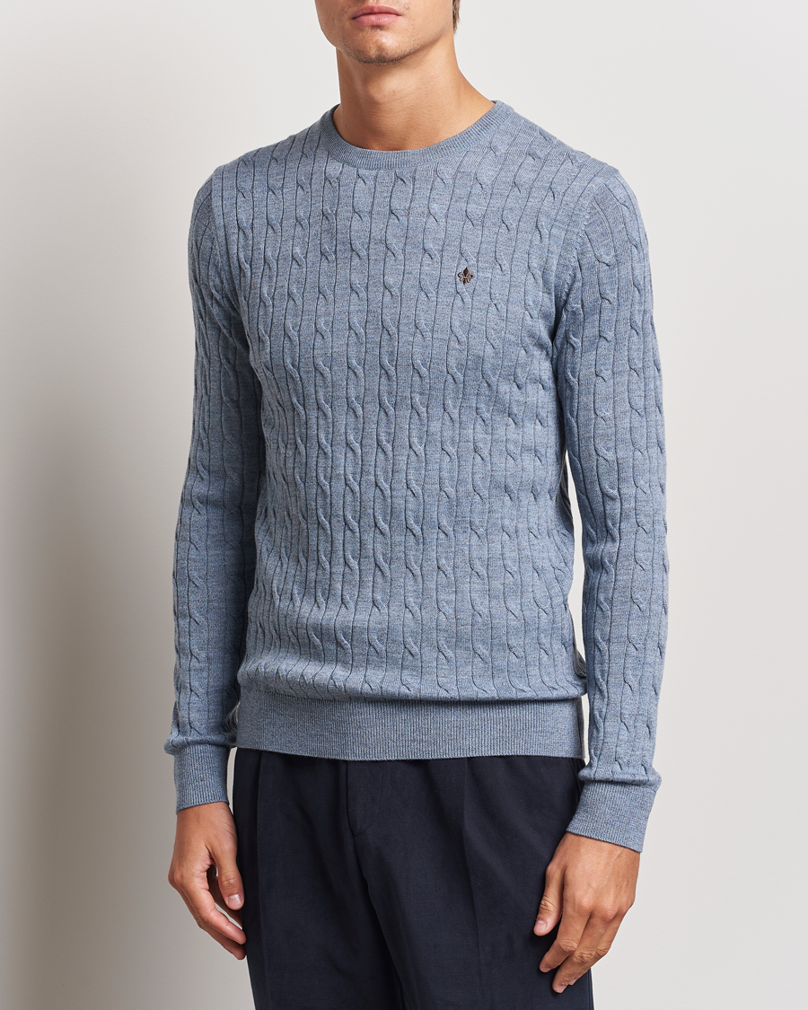 Herren | Pullover | Morris | Merino Cable O-Neck Light Blue