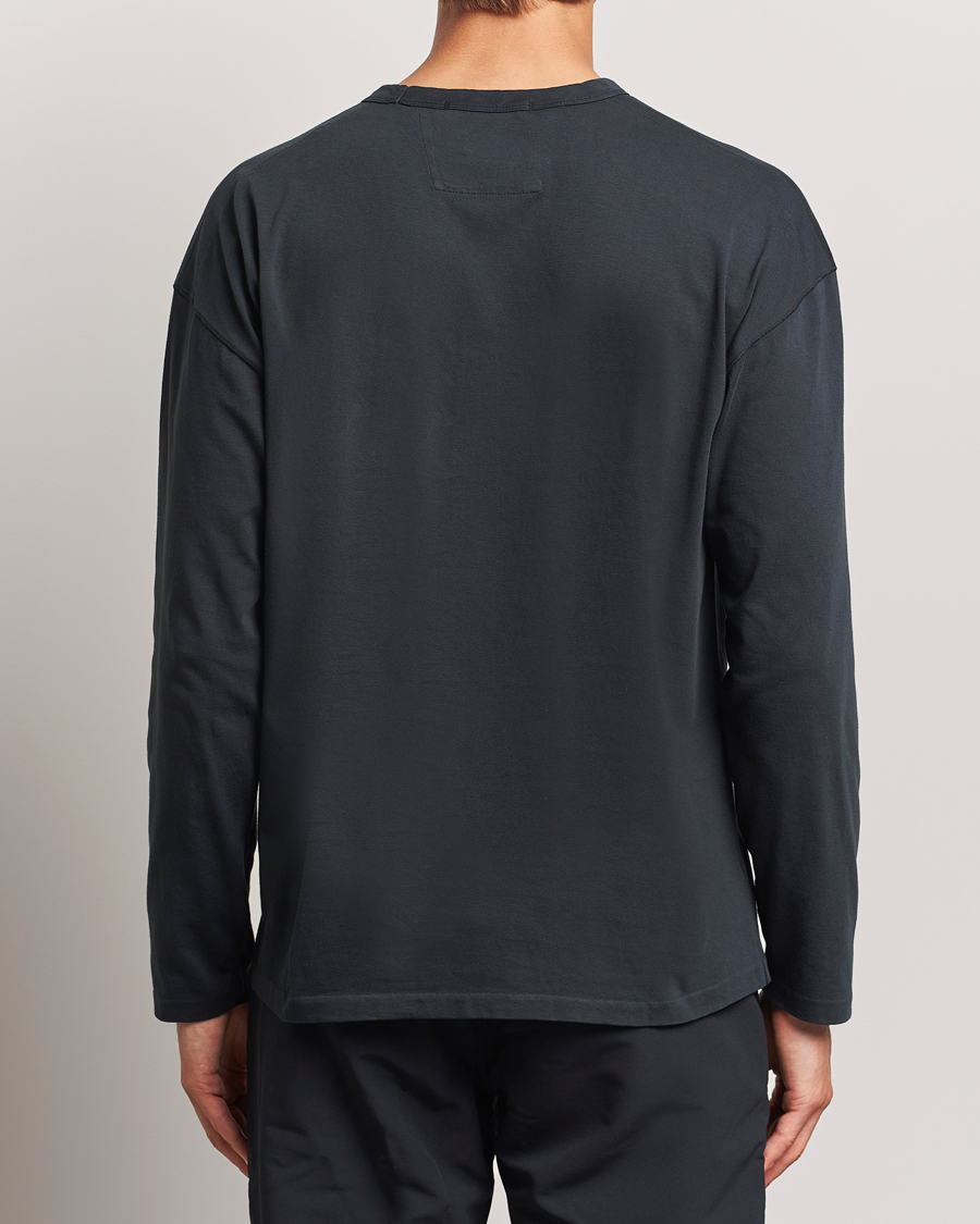 Herren | T-Shirts | C.P. Company | Box Fit Tonal Logo Long Sleeve T-shirt Washed Black