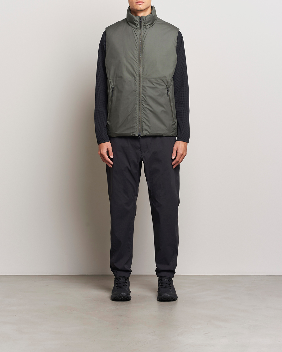 Herren | Jacken | Goldwin | GORE-TEX Windstopper Puffy Vest Dark Olive