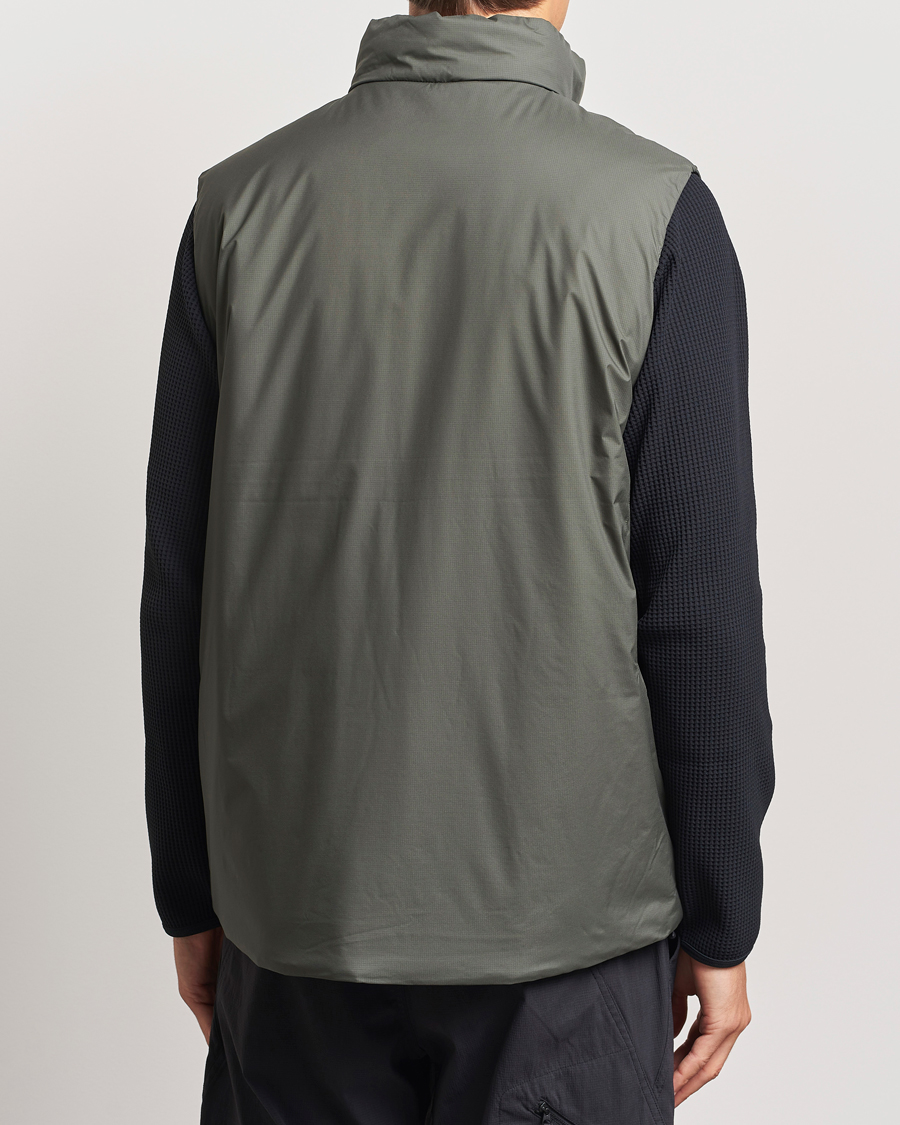 Herren | Jacken | Goldwin | GORE-TEX Windstopper Puffy Vest Dark Olive