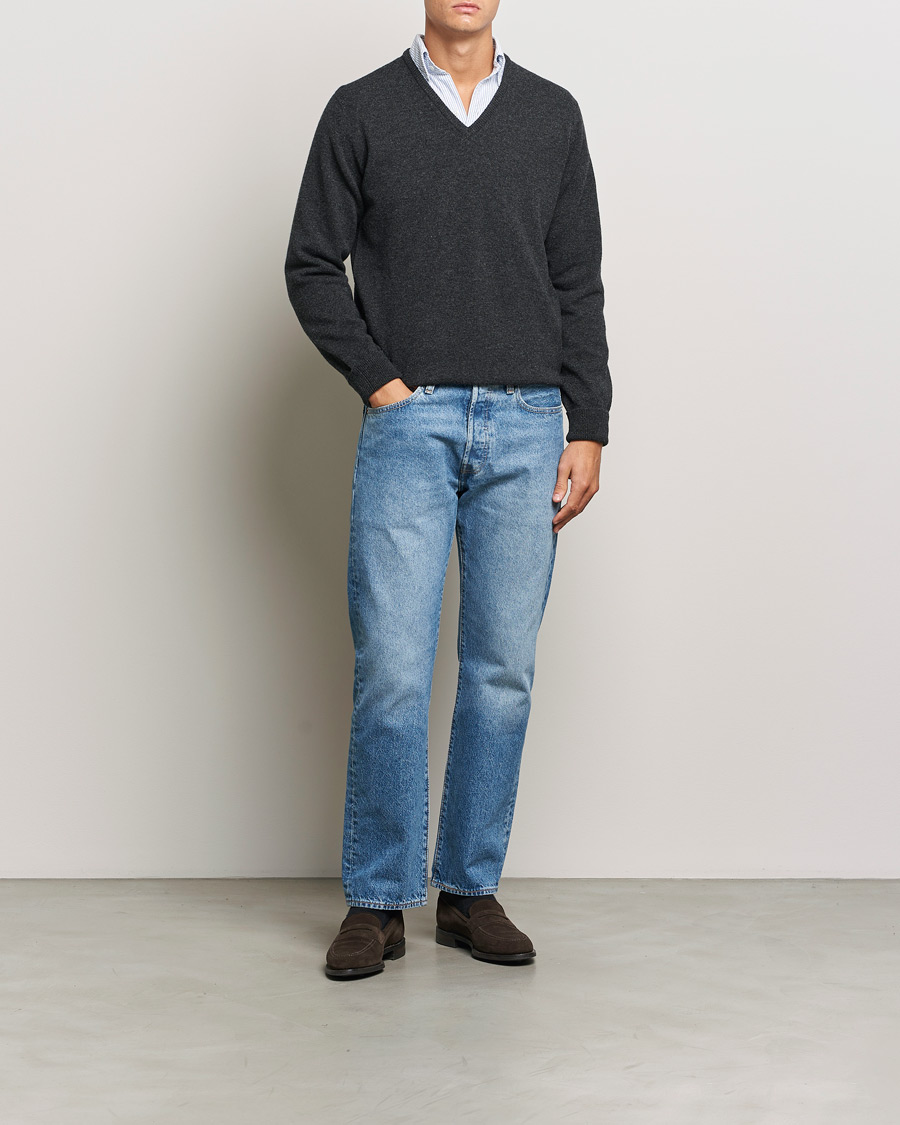 Herren | Pullover | William Lockie | Rob Lambswool V-Neck Charcoal