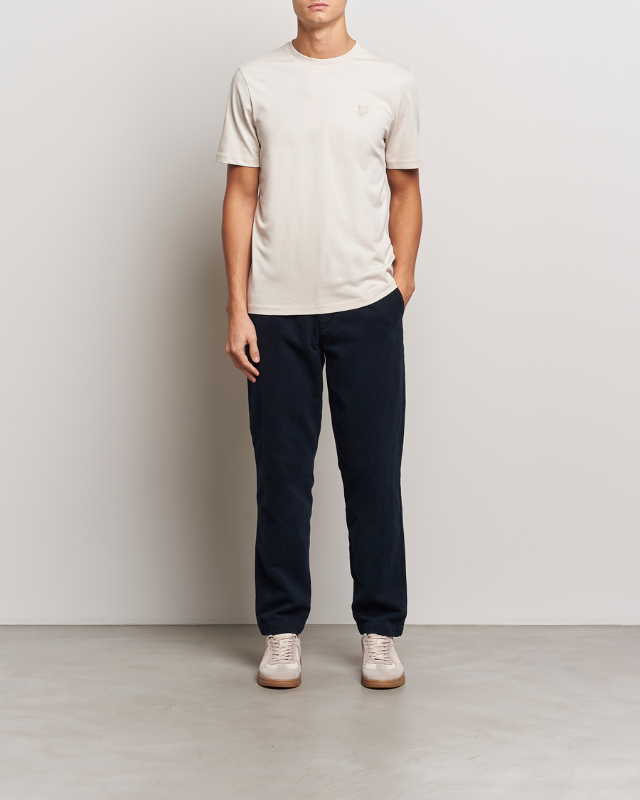 Herren | T-Shirts | Lyle & Scott | Tonal Eagle Crew Neck T-Shirt Cove