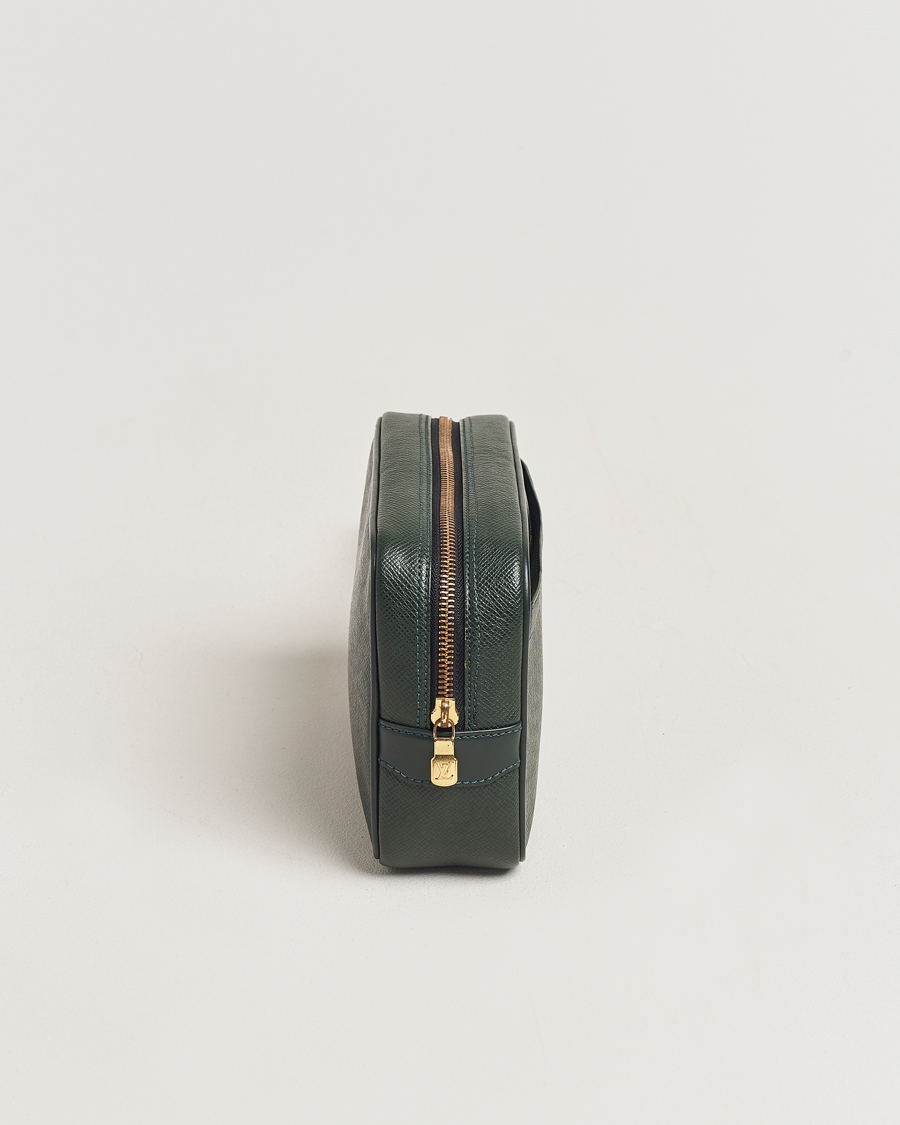 Herren | Louis Vuitton Pre-Owned Kaluga Washbag Green | Louis Vuitton Pre-Owned | Kaluga Washbag Green