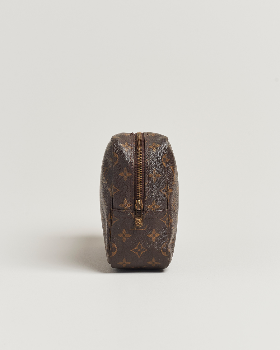 Herren | Louis Vuitton Pre-Owned Trousse de Toilette Washbag Monogram | Louis Vuitton Pre-Owned | Trousse de Toilette Washbag Monogram