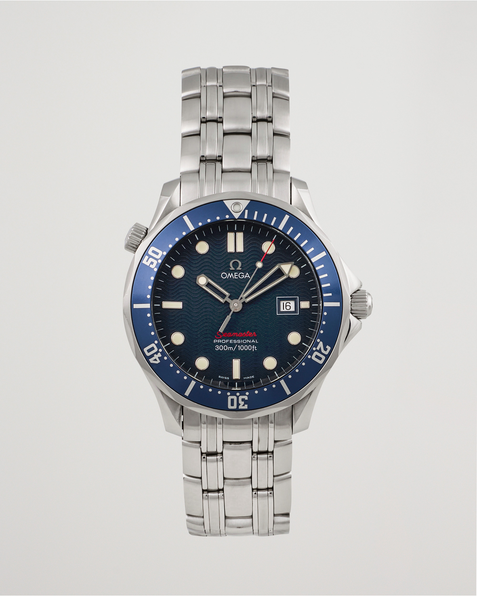 Herren | Omega Pre-Owned Seamaster Diver 300M Red 2221.80.00 Silver | Omega Pre-Owned | Seamaster Diver 300M Red 2221.80.00 Silver