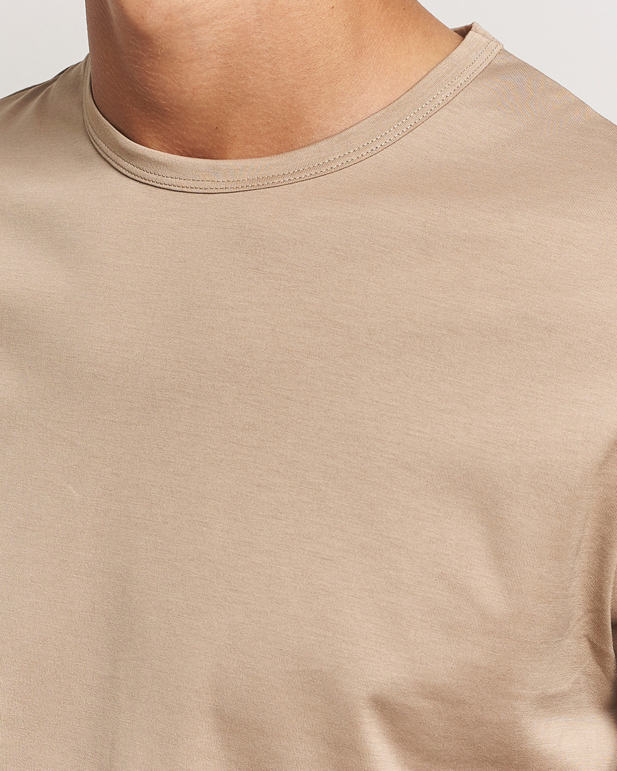 Herren | T-Shirts | Sunspel | Crew Neck Q82 Cotton T-Shirt Sandstone