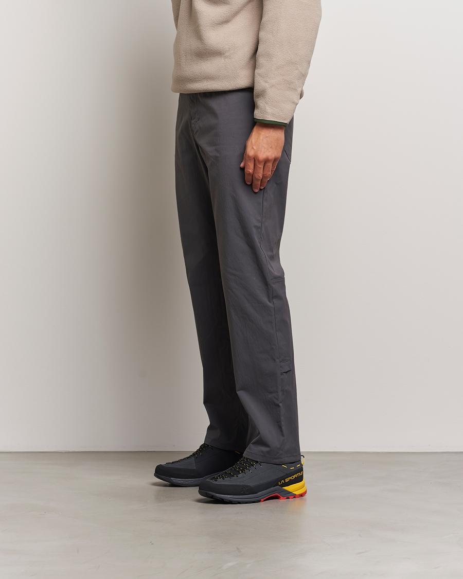 Herren | Hikingschuhe | La Sportiva | TX Guide Leather Carbon/Yellow