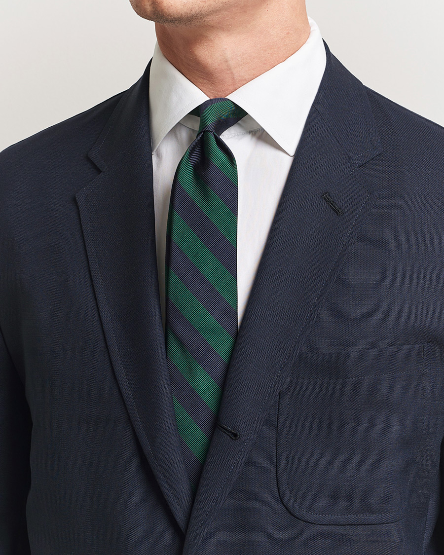 Herren | Kamakura Shirts Vintage Ivy Regimental Stripe Silk Tie Navy/Green | Kamakura Shirts | Vintage Ivy Regimental Stripe Silk Tie Navy/Green