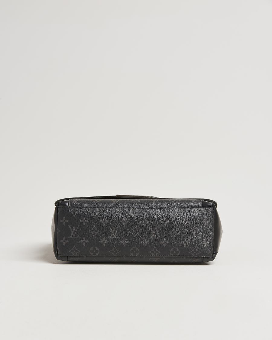 Herren | Louis Vuitton Pre-Owned Explorer Messenger Bag Monogram Eclipse | Louis Vuitton Pre-Owned | Explorer Messenger Bag Monogram Eclipse