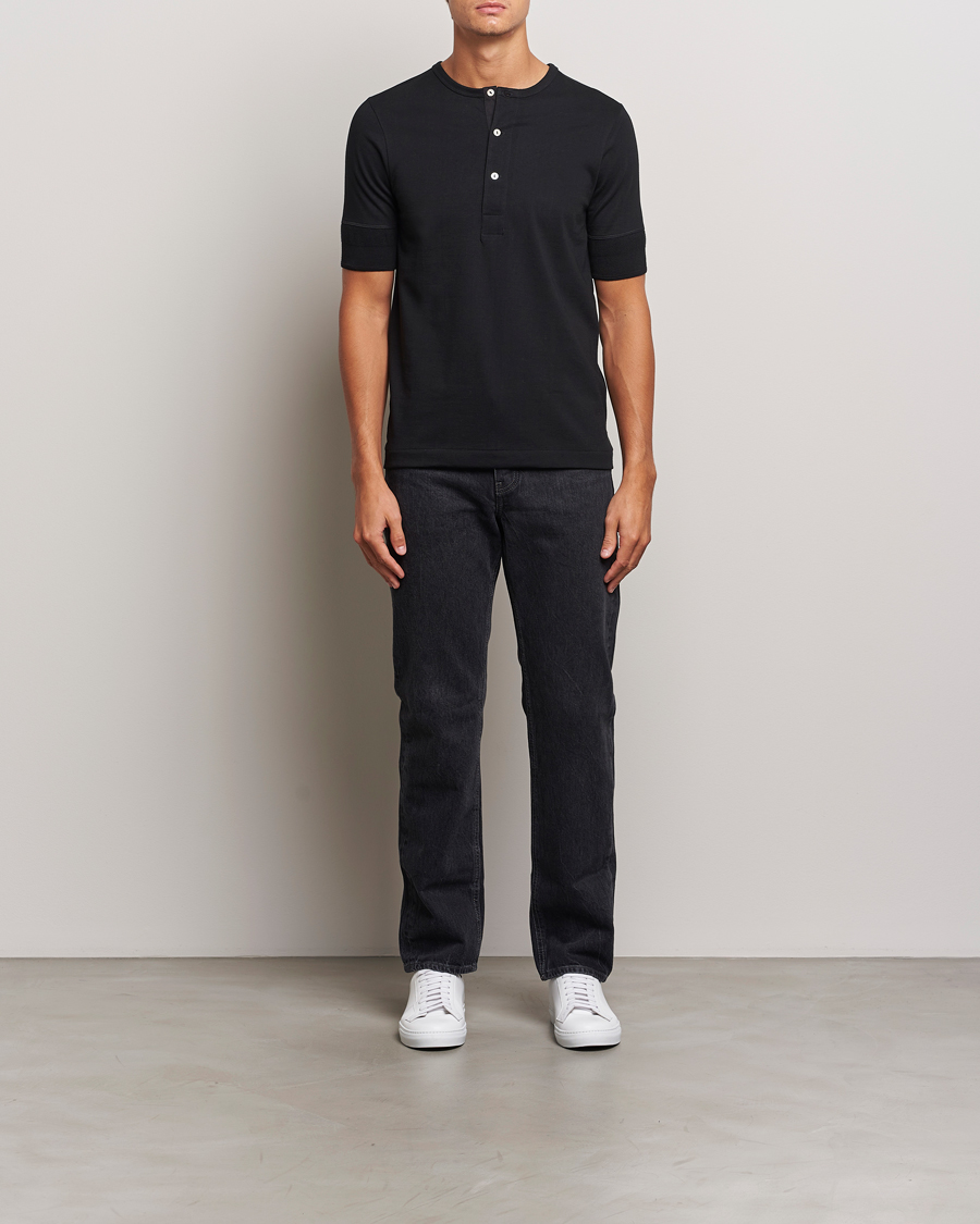 Herren | T-Shirts | Merz b. Schwanen | Short Sleeve Organic Cotton Henley Black