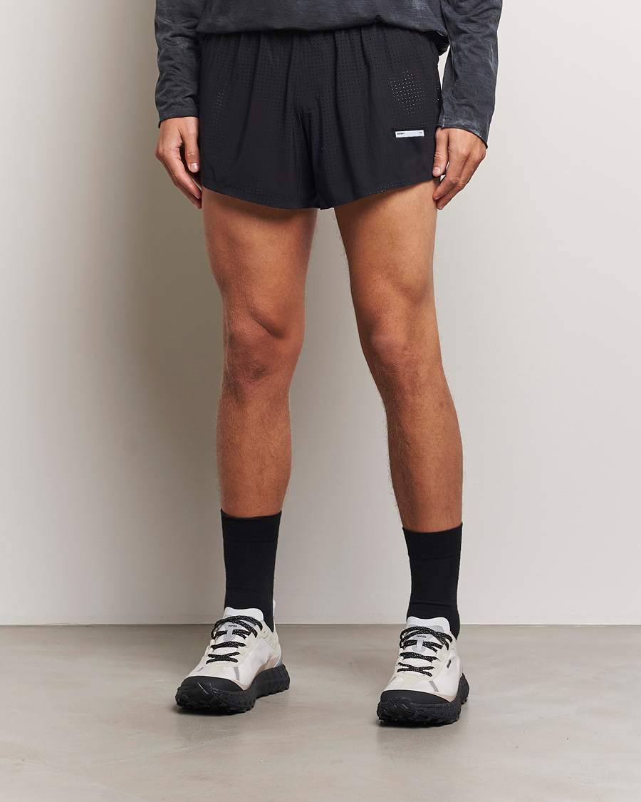 Herren | Shorts | Satisfy | Space-O 2.5 Distance Shorts Black