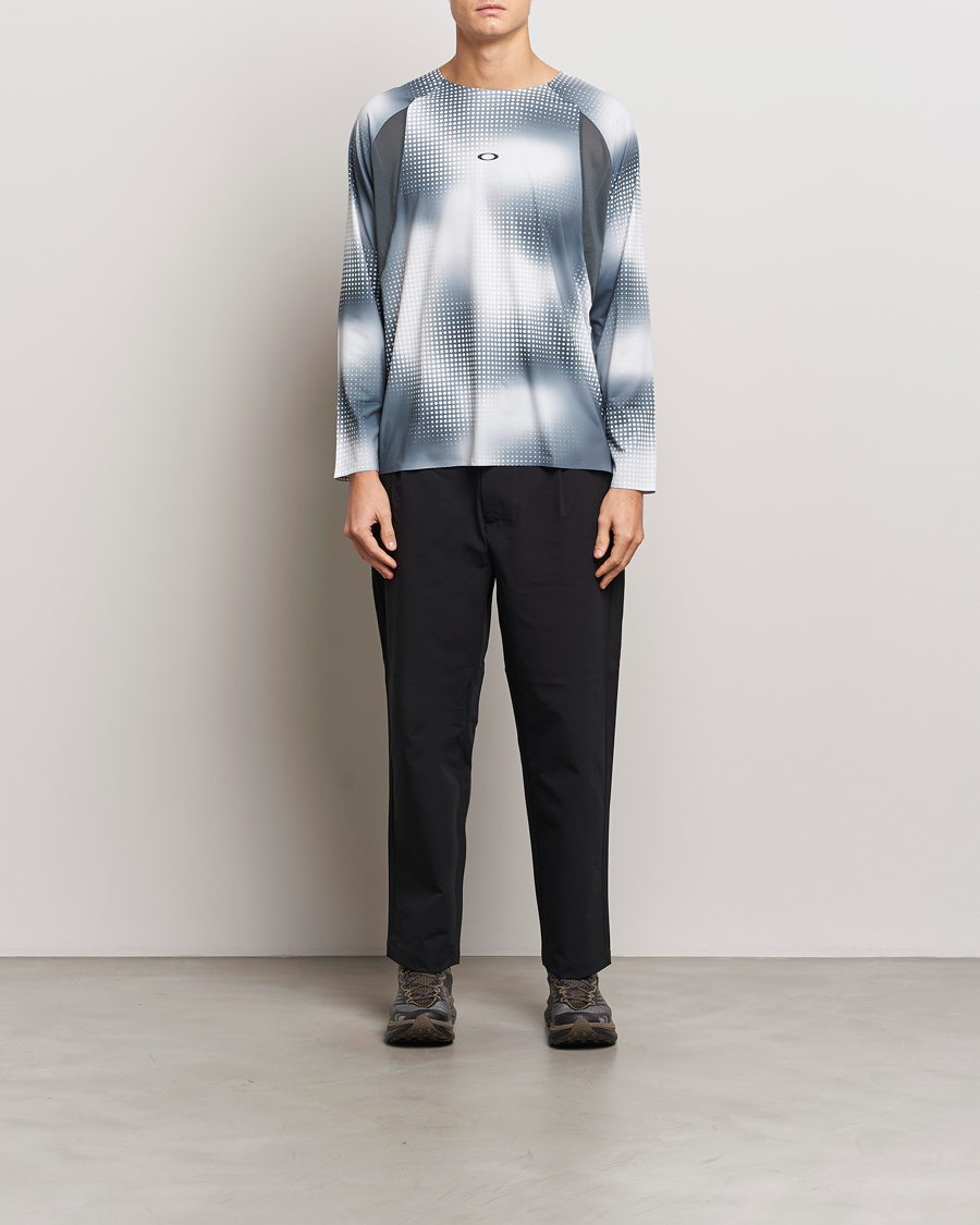 Herren | T-Shirts | Oakley | Pursuit Pro Long Sleeve T-Shirt Organic Spots