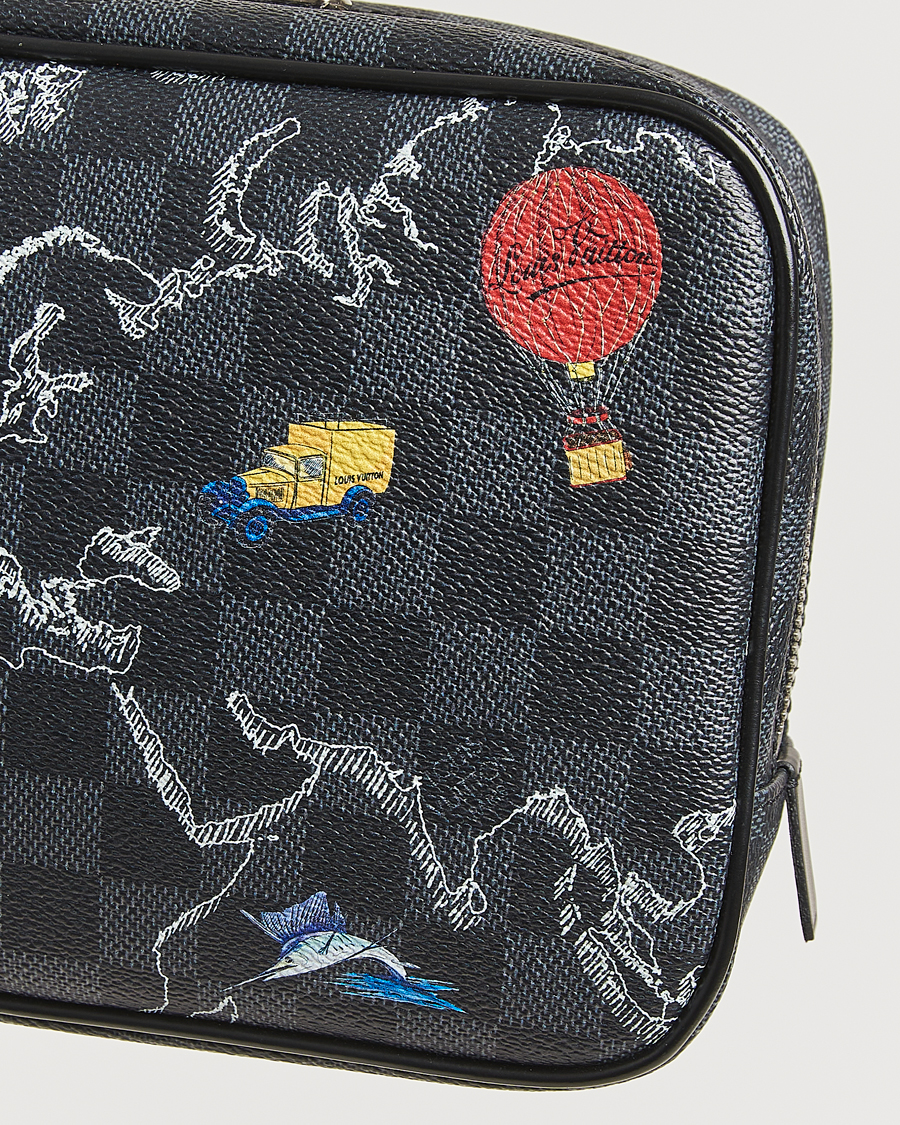 Herren | Louis Vuitton Pre-Owned Renaissance Trousse Toilette Bag | Louis Vuitton Pre-Owned | Renaissance Trousse Toilette Bag