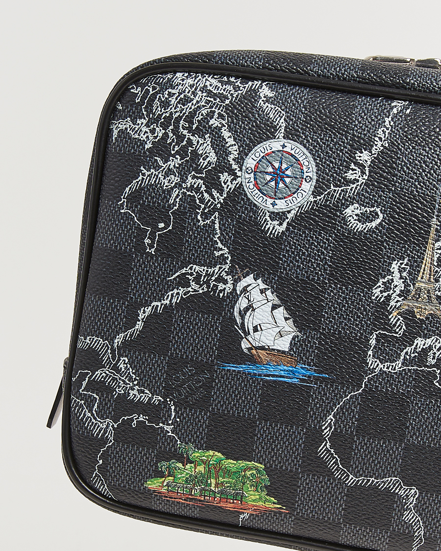 Herren | Louis Vuitton Pre-Owned Renaissance Trousse Toilette Bag | Louis Vuitton Pre-Owned | Renaissance Trousse Toilette Bag