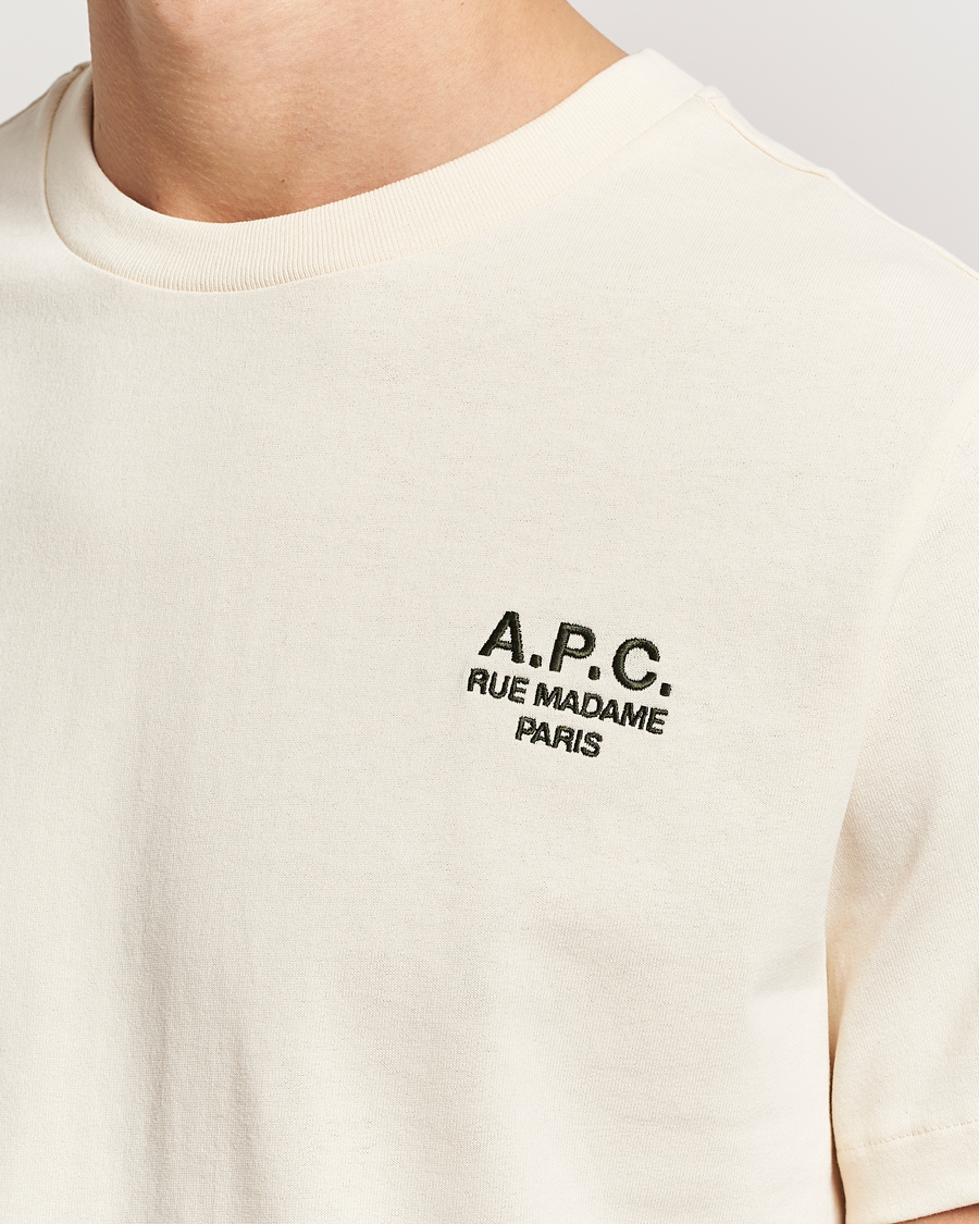 Herren | T-Shirts | A.P.C. | Rue Madame T-Shirt Ecru