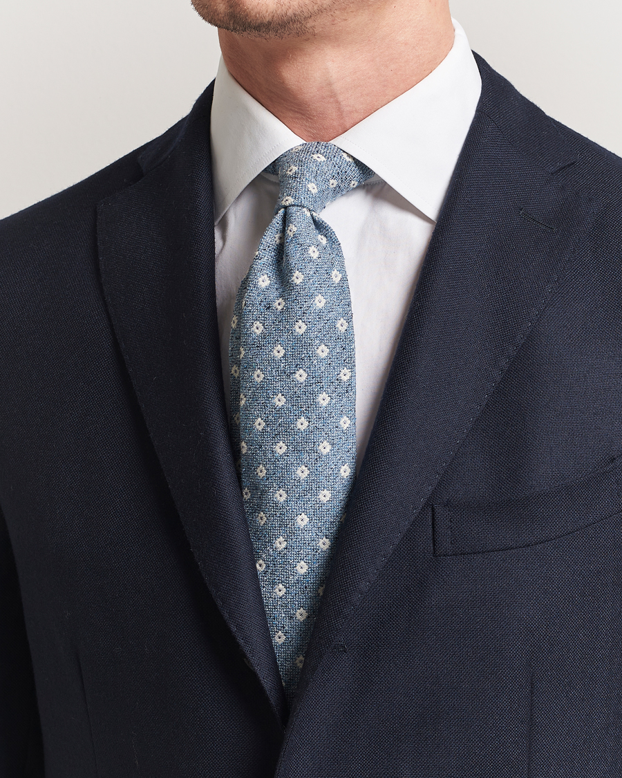 Herren | Amanda Christensen Silk/Cotton Bourette 8cm Tie Sky Blue | Amanda Christensen | Silk/Cotton Bourette 8cm Tie Sky Blue
