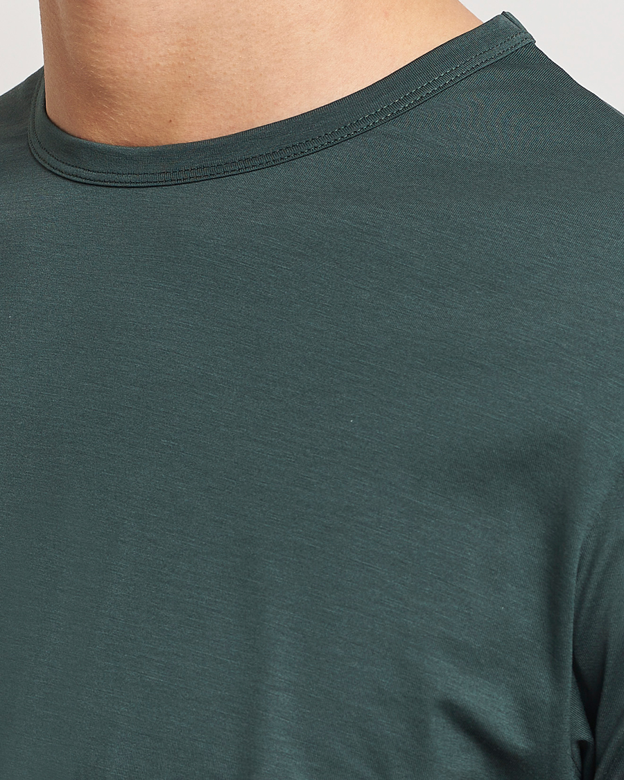 Herren | T-Shirts | Sunspel | Crew Neck Q82 Cotton T-Shirt Holly Green