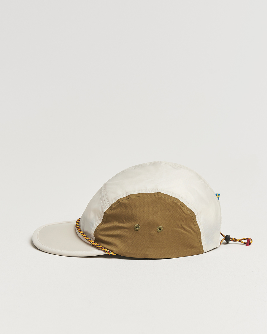 Herren | Klättermusen Runa Five Panel Cap Putty Grey/Olive | Klättermusen | Runa Five Panel Cap Putty Grey/Olive
