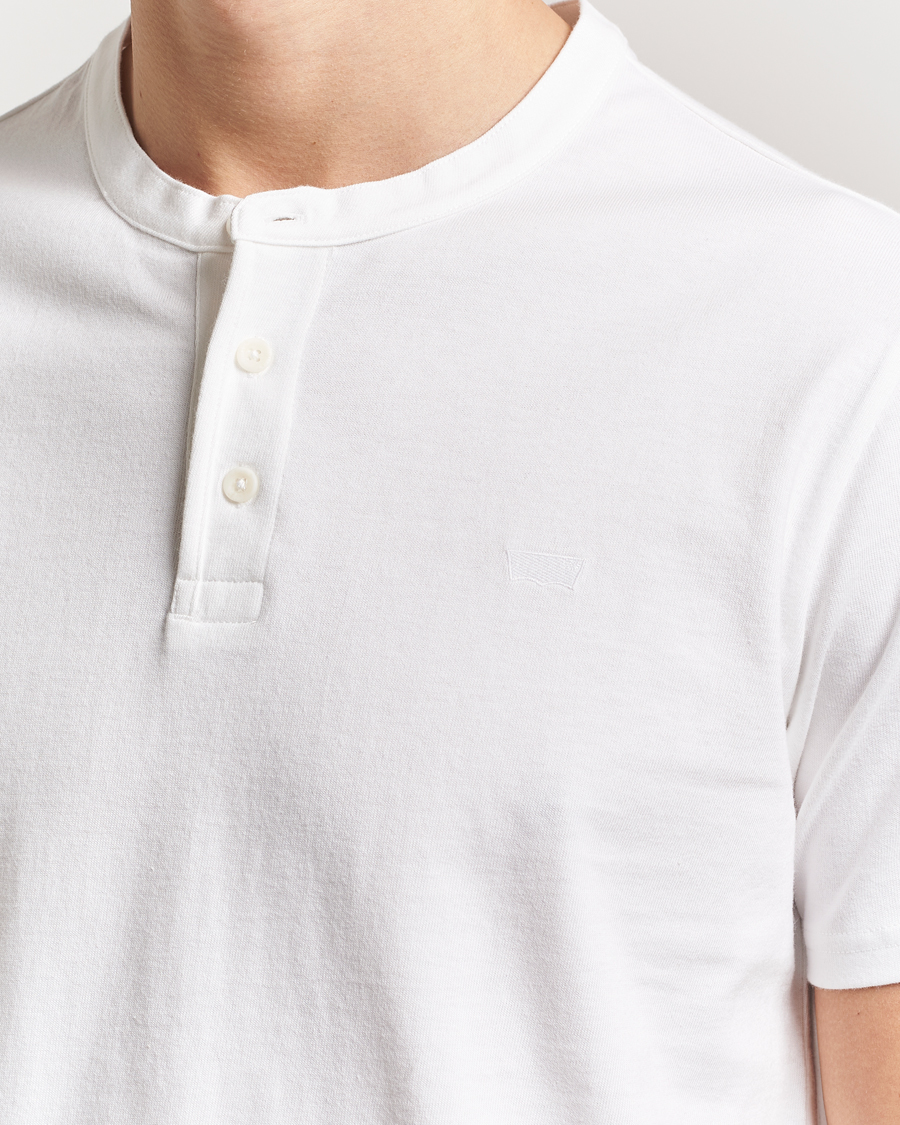 Herren | T-Shirts | Levi's | Short Sleeve Henley White