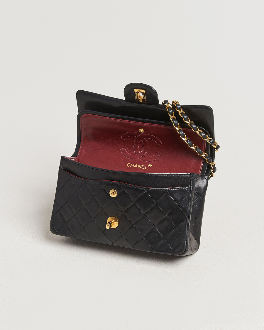 Herren | Chanel Pre-Owned Matelassé Small Double Flap Bag Black Lambskin | Chanel Pre-Owned | Matelassé Small Double Flap Bag Black Lambskin