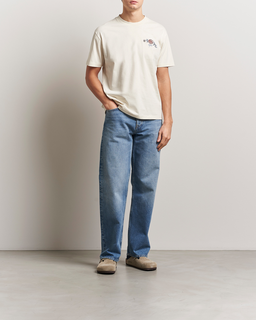 Herren | T-Shirts | A.P.C. | Oscar Embroidered T-Shirt Ecru