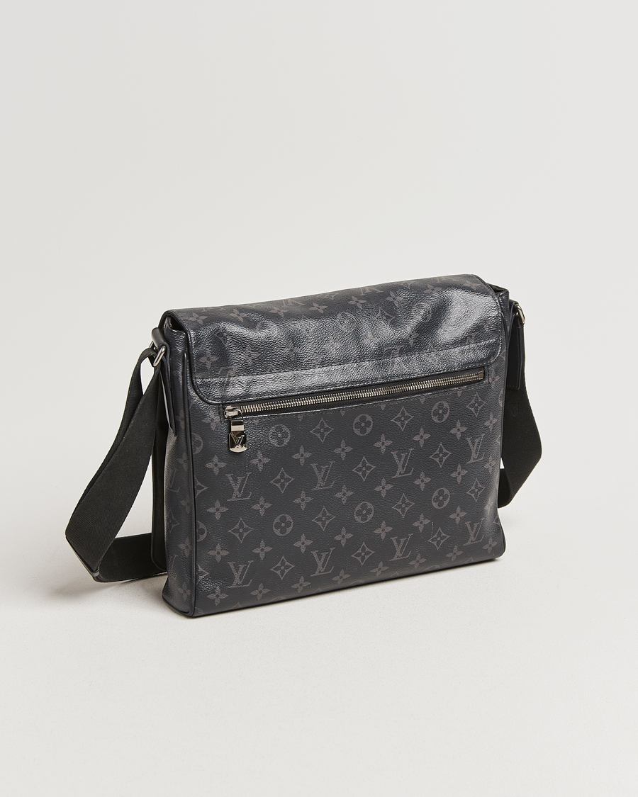 Herren | Louis Vuitton Pre-Owned District MM Bag Monogram Eclipse | Louis Vuitton Pre-Owned | District MM Bag Monogram Eclipse