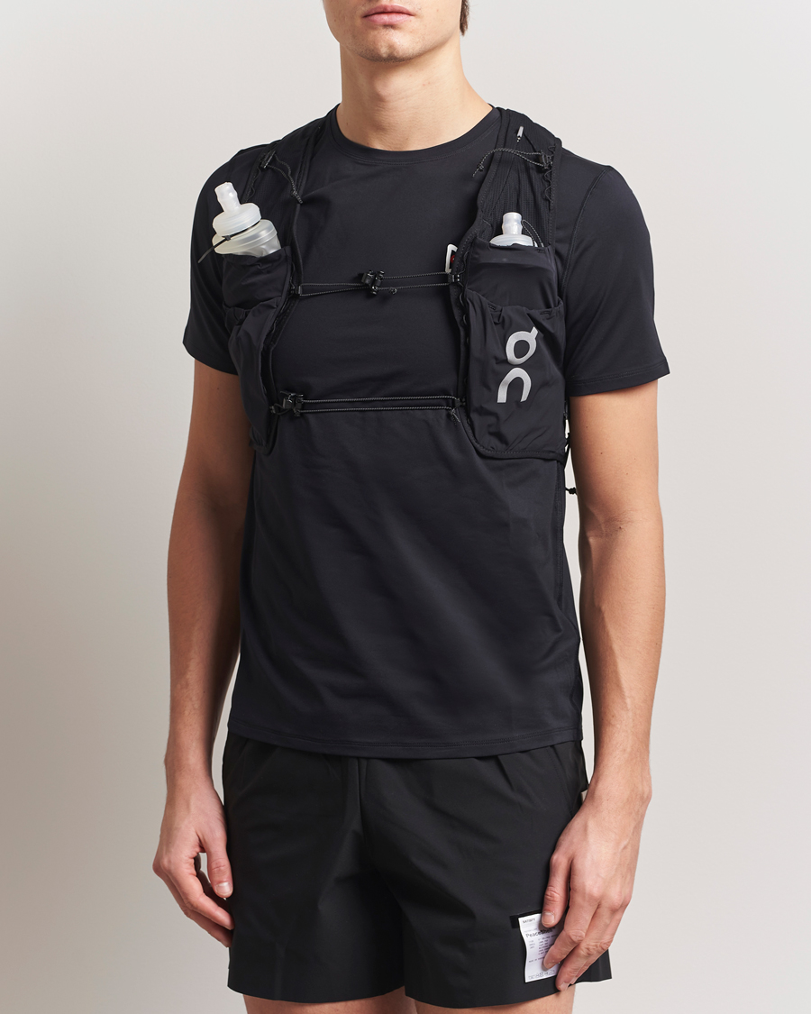 Herren | On Ultra Vest 10L Black | On | Ultra Vest 10L Black