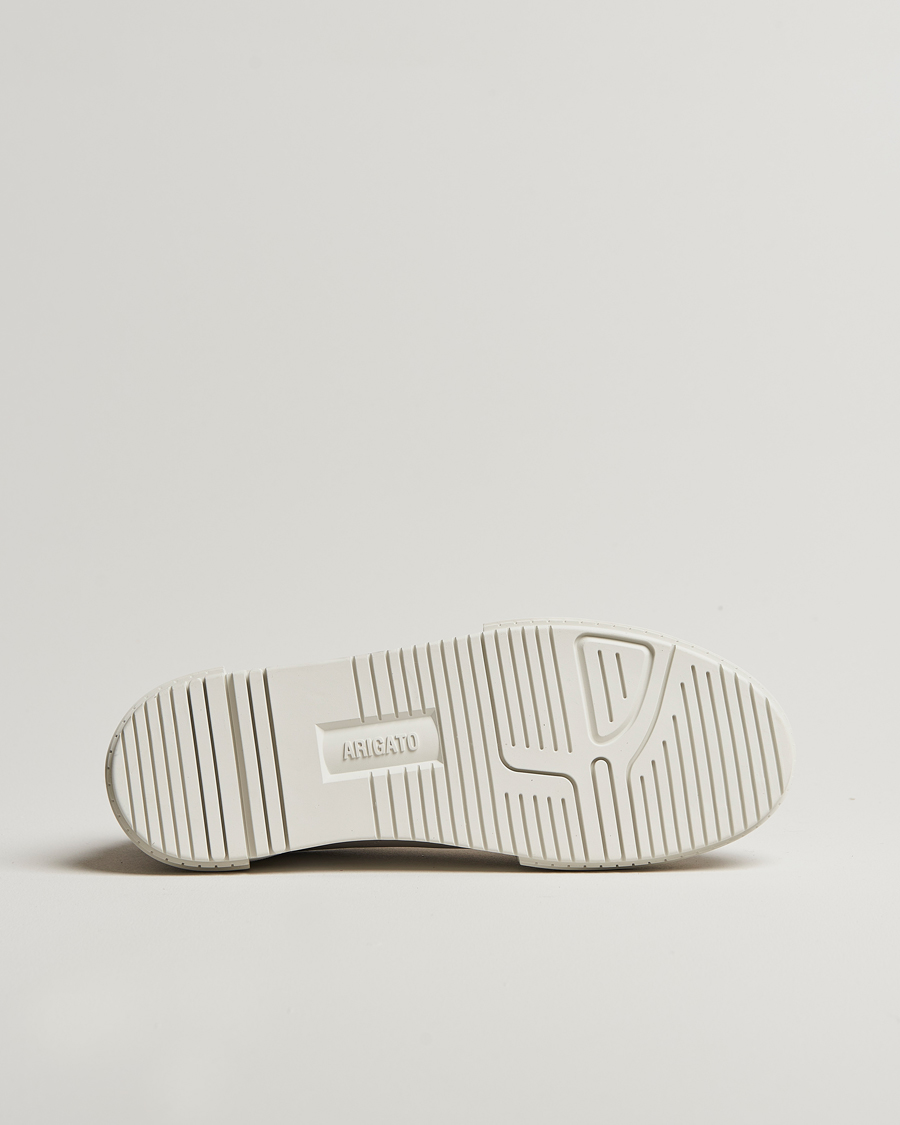 Herren | Axel Arigato Atlas Sneaker Off White/Dark Blue | Axel Arigato | Atlas Sneaker Off White/Dark Blue