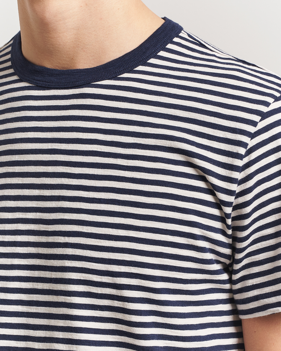 Herren | T-Shirts | Nudie Jeans | Roy Striped Slub T-Shirt Blue/Off White