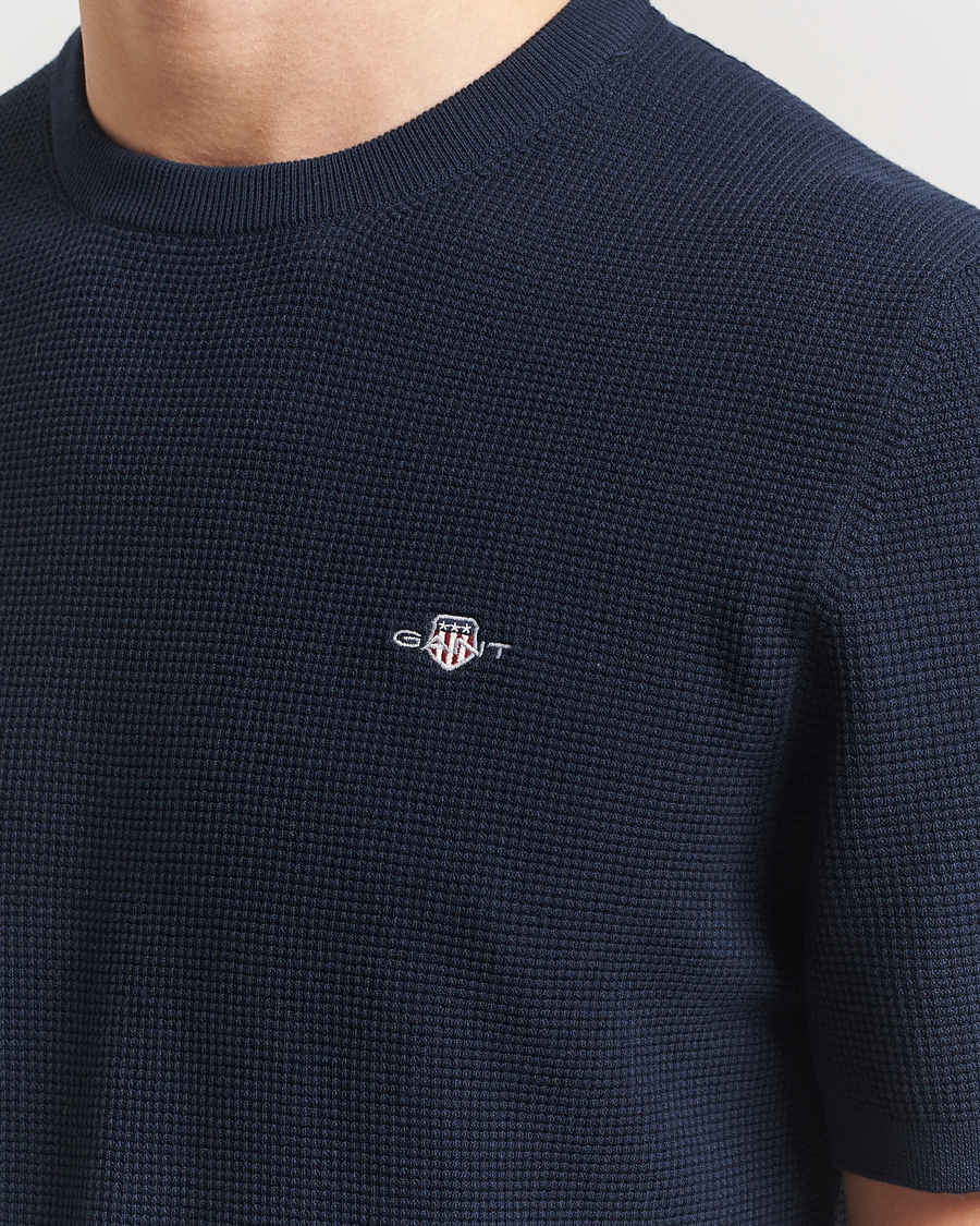 Herren | T-Shirts | GANT | Micro Textured Crew Neck T-shirt Evening Blue