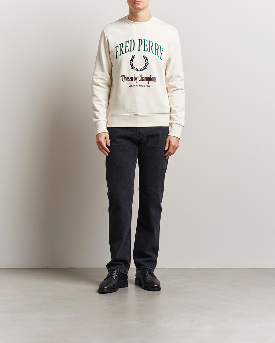 Herren | Pullover | Fred Perry | Embroidered Champion Sweatshirt Ecru