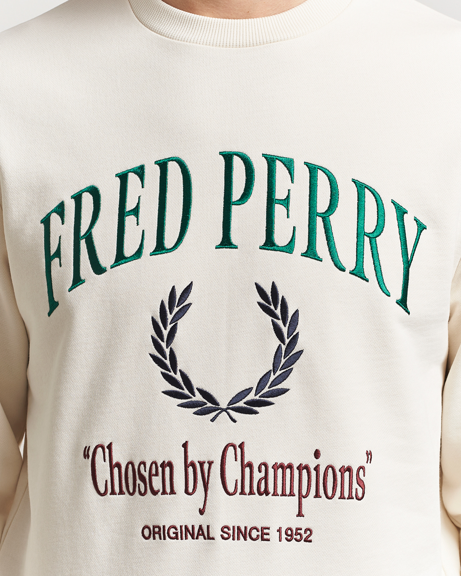 Herren | Pullover | Fred Perry | Embroidered Champion Sweatshirt Ecru