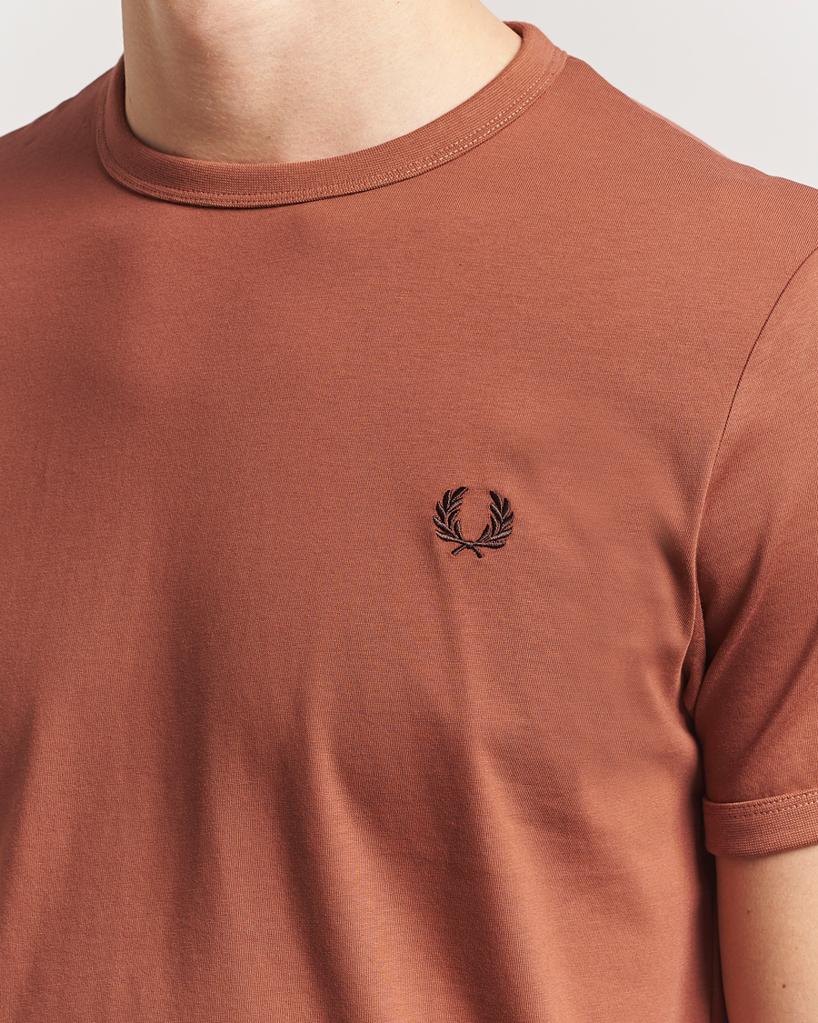 Herren | T-Shirts | Fred Perry | Ringer T-Shirt Cinnamon Brown