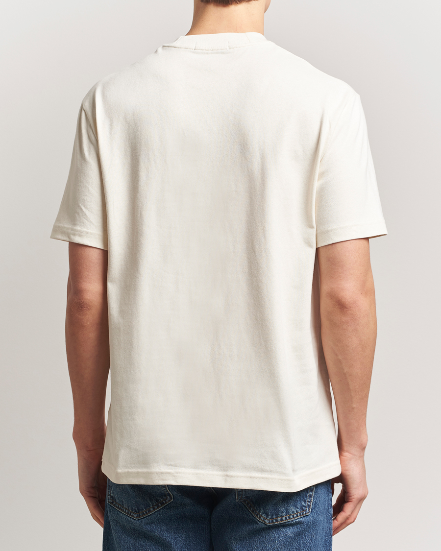 Herren | T-Shirts | Fred Perry | Relaxed 1952 Tennis T-Shirt Ecru
