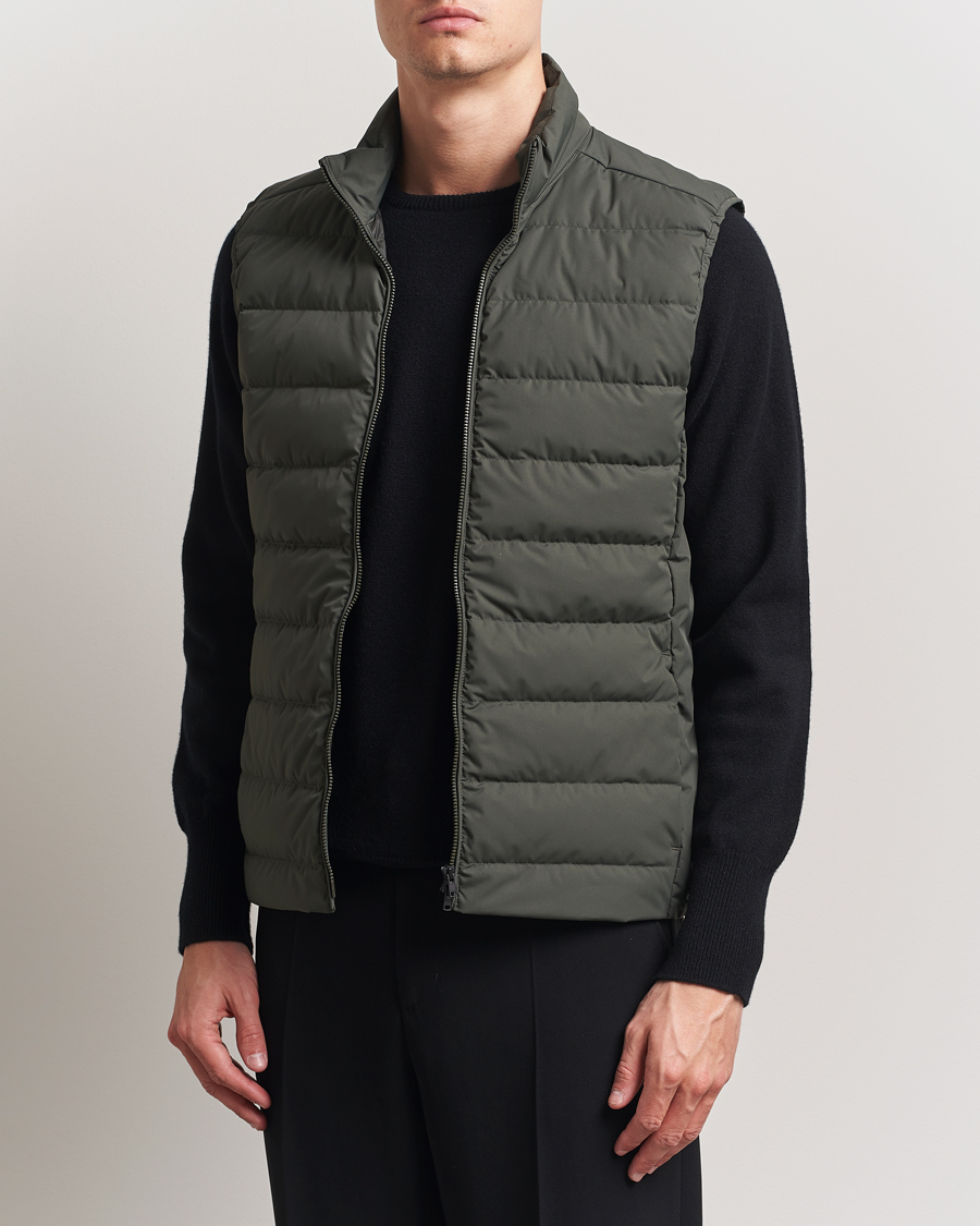 Herren | Jacken | Scandinavian Edition | Ratio II Lightweight Padded Vest Dark Olive