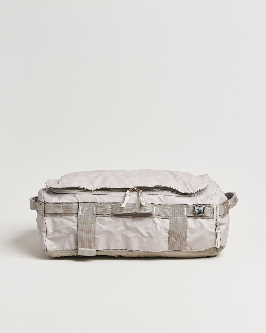Herren | The North Face Base Camp Voyager Duffel 32L Soapstone | The North Face | Base Camp Voyager Duffel 32L Soapstone