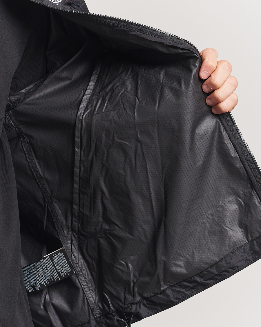 Herren | Jacken | The North Face | NSE Wind Track Jacket Black