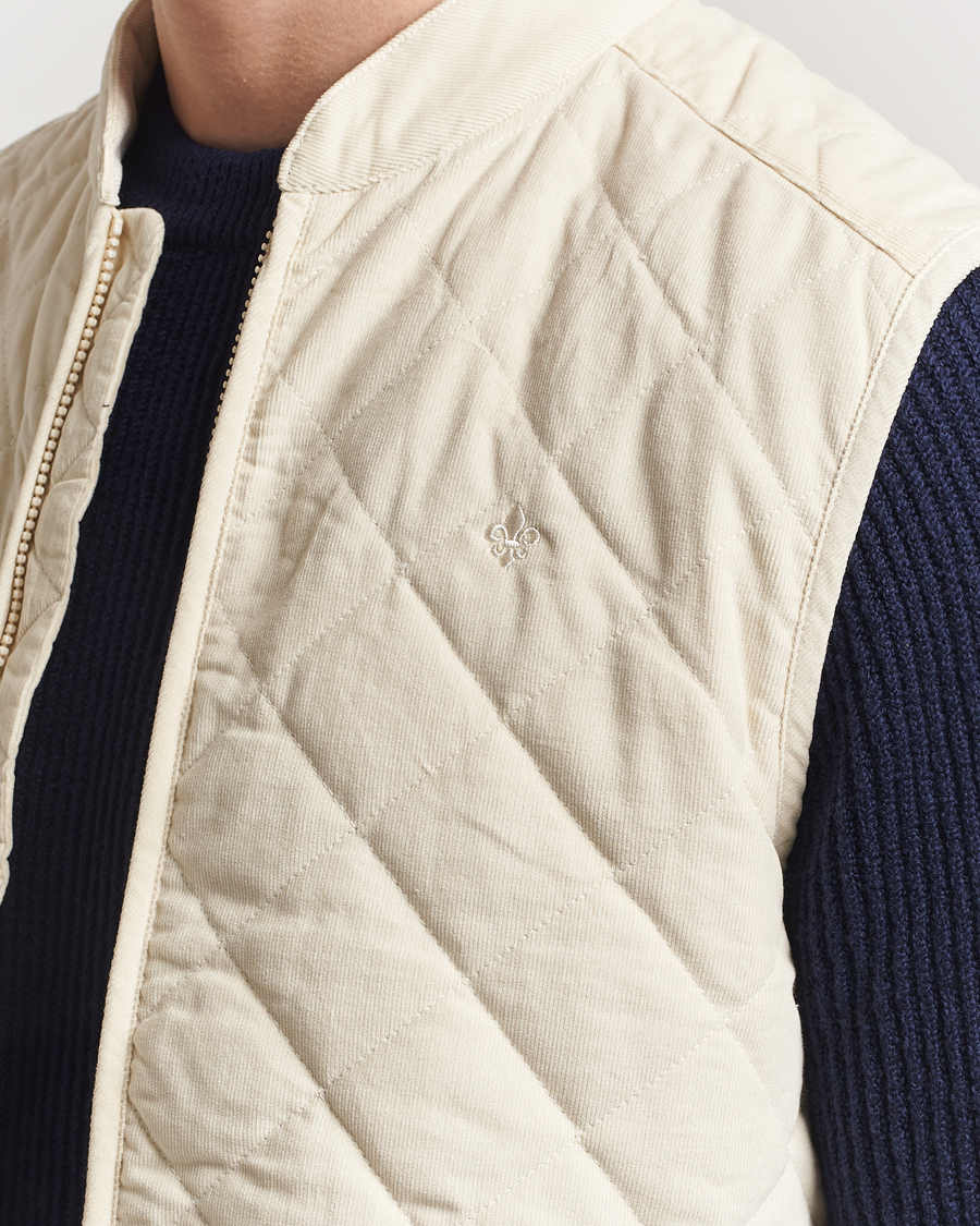 Herren | Jacken | Morris | Teddy Quilted Cord Vest Khaki