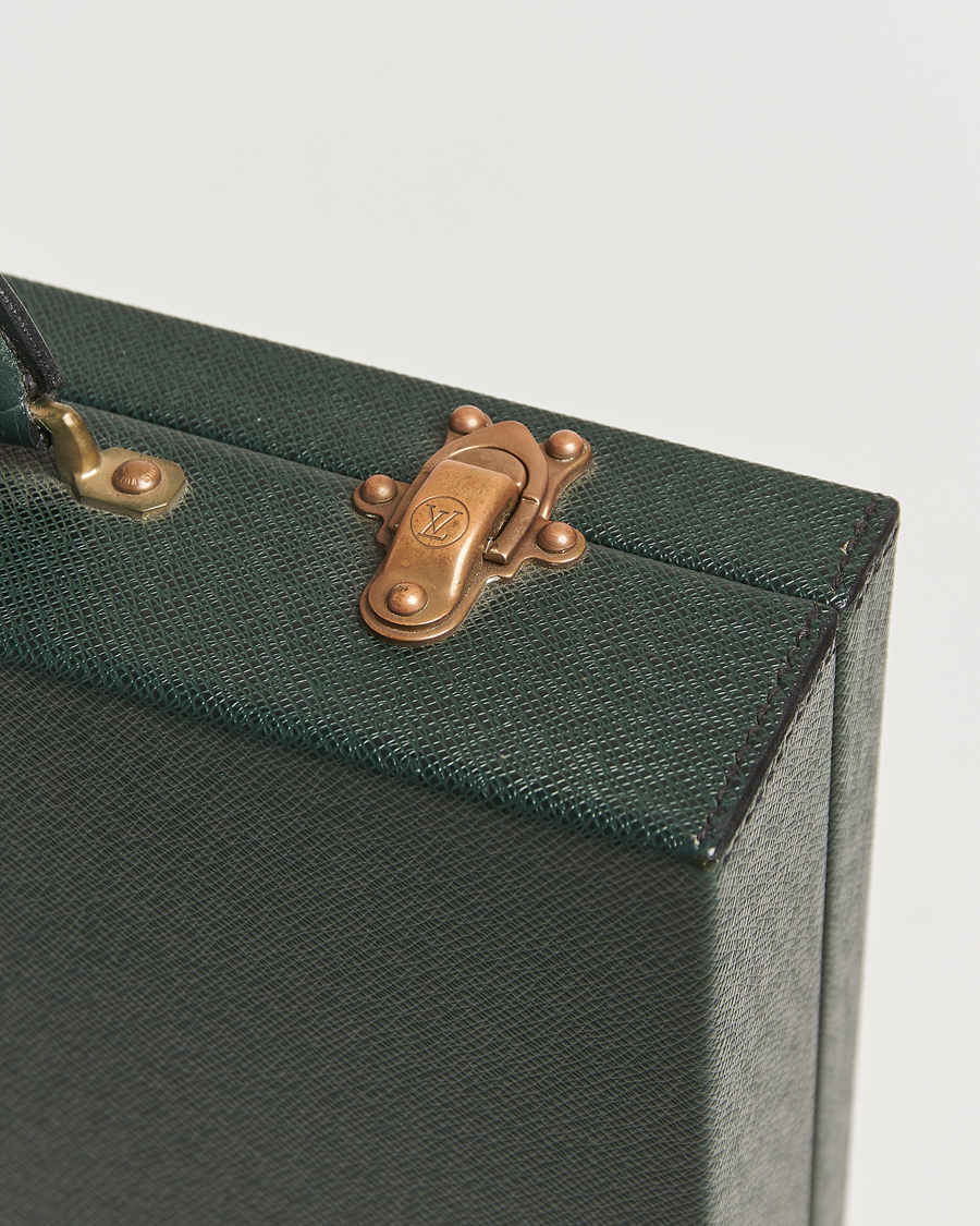 Herren | Louis Vuitton Pre-Owned Diplomat Briefcase Taiga Green | Louis Vuitton Pre-Owned | Diplomat Briefcase Taiga Green